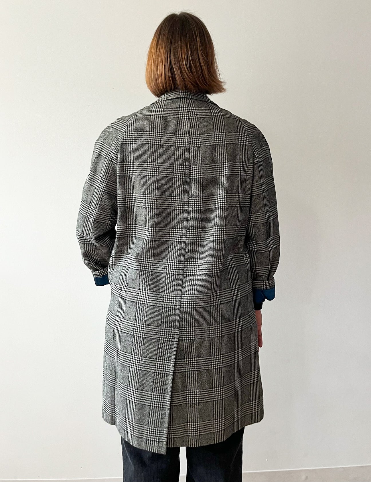 1950s Vintage Plaid Wool Houndstooth Dress Coat with Blue Satin Lining