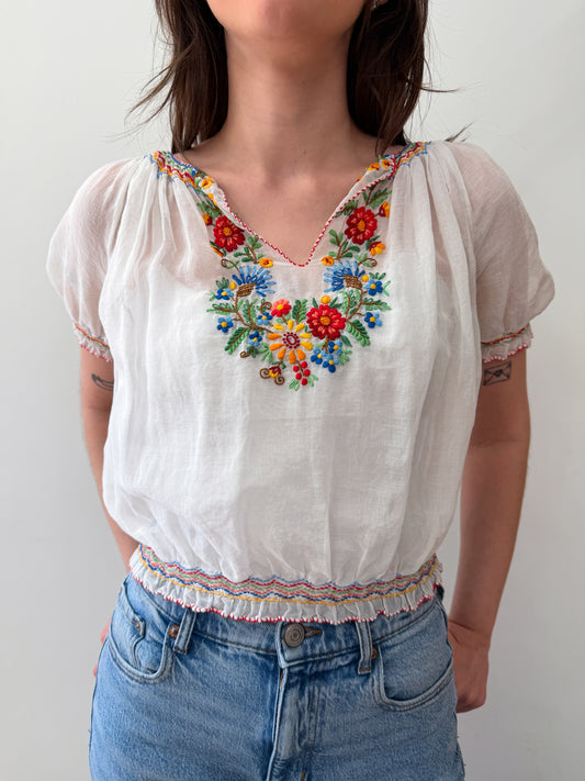 1940s Vintage Hungarian Folk Floral Embroidered Peasant Blouse