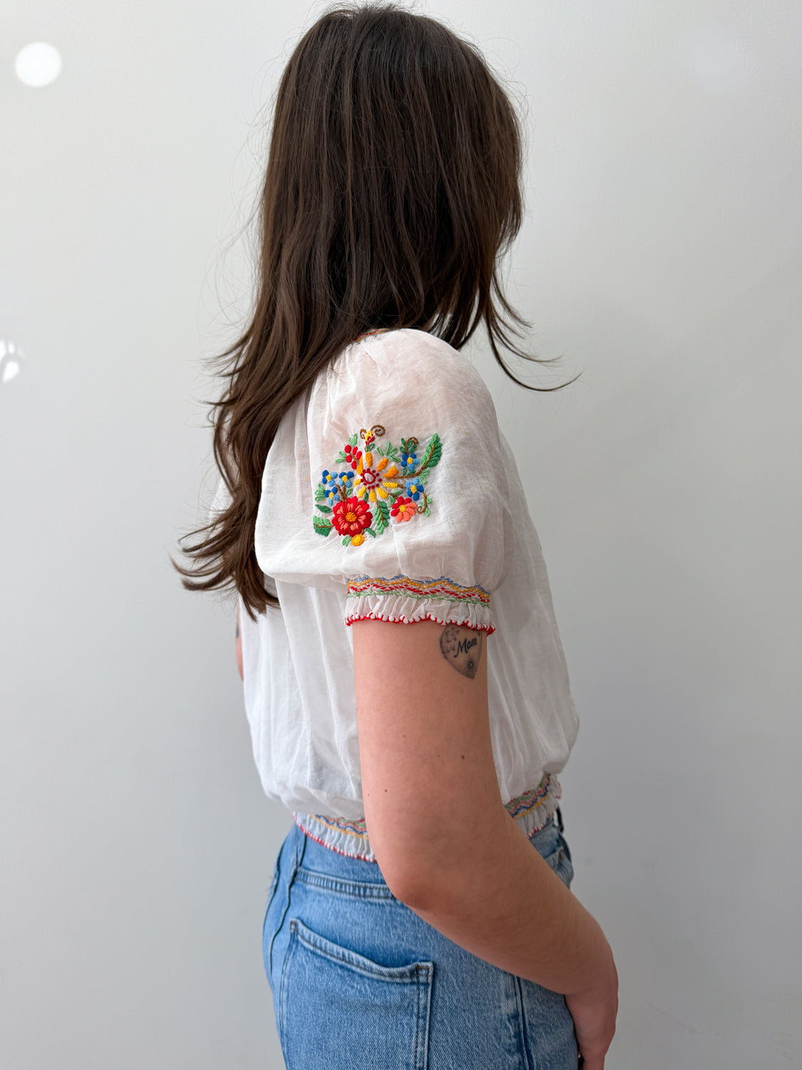 1940s Vintage Hungarian Folk Floral Embroidered Peasant Blouse