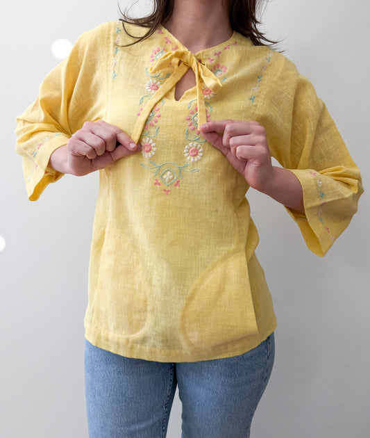 1970s Vintage Yellow Embroidered Tunic Top with Pockets