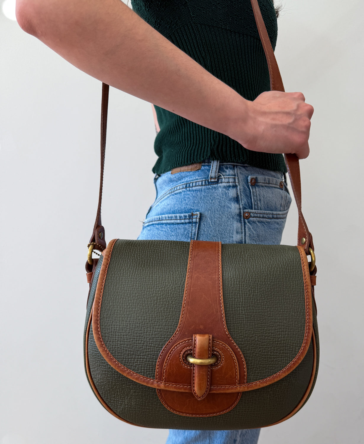 1990s Vintage COACH 4205 Lariat Bag in Green Pebble Leather - Made in Italy 1992 - RARE