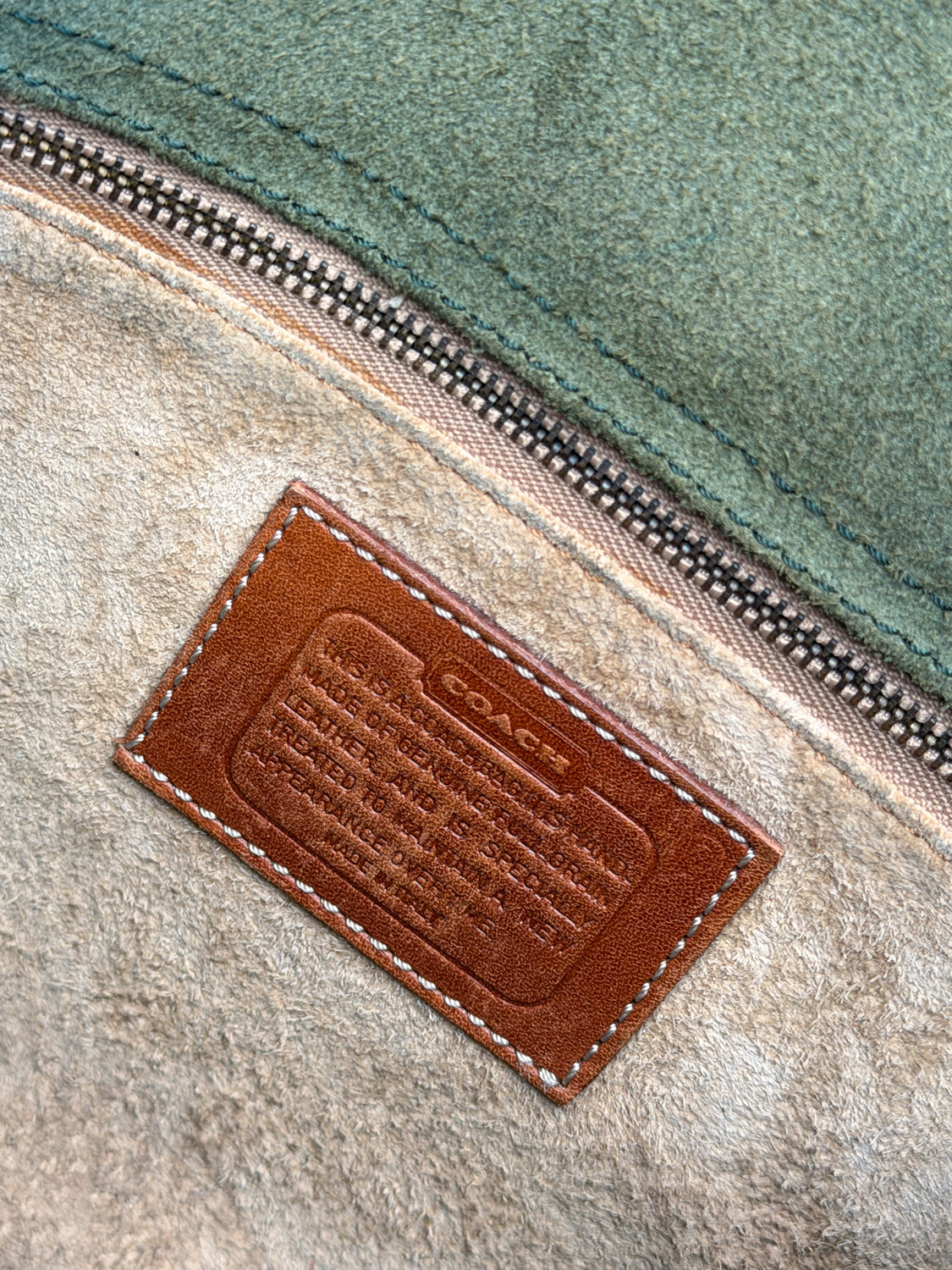 1990s Vintage COACH 4205 Lariat Bag in Green Pebble Leather - Made in Italy 1992 - RARE