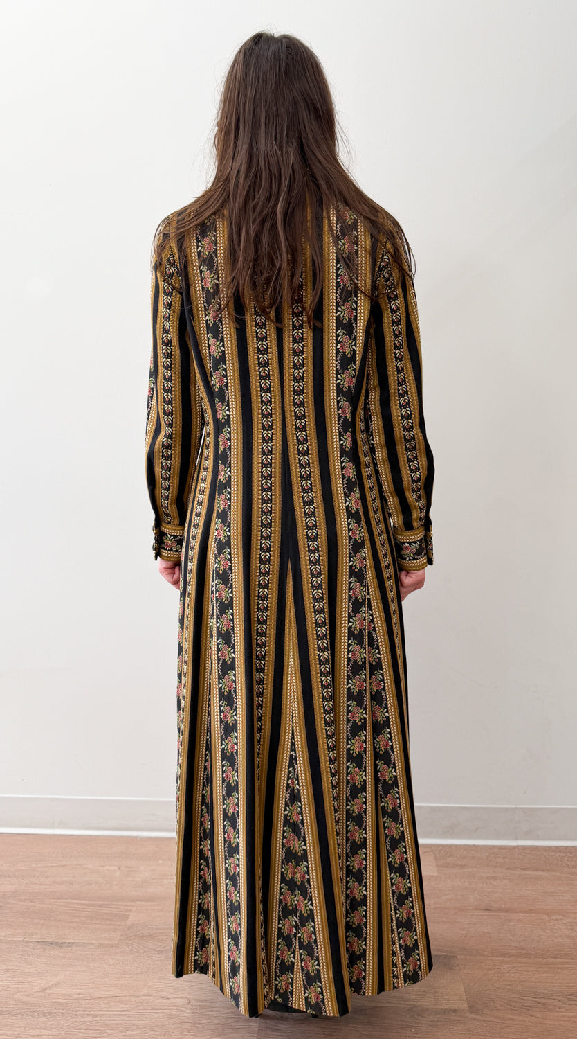 1970s Vintage Romantic Dark Floral Tapestry Duster Coat Jacket