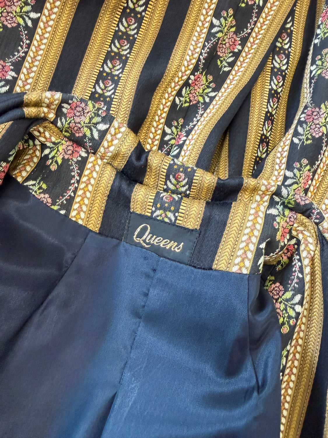 1970s Vintage Romantic Dark Floral Tapestry Duster Coat Jacket