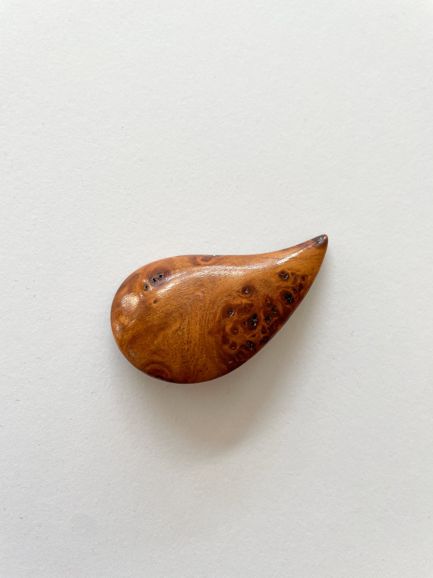 1950s Vintage Burlwood Teardrop Brooch Pin