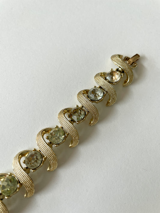 1950s Vintage Rhinestone Studded Golden Bracelet