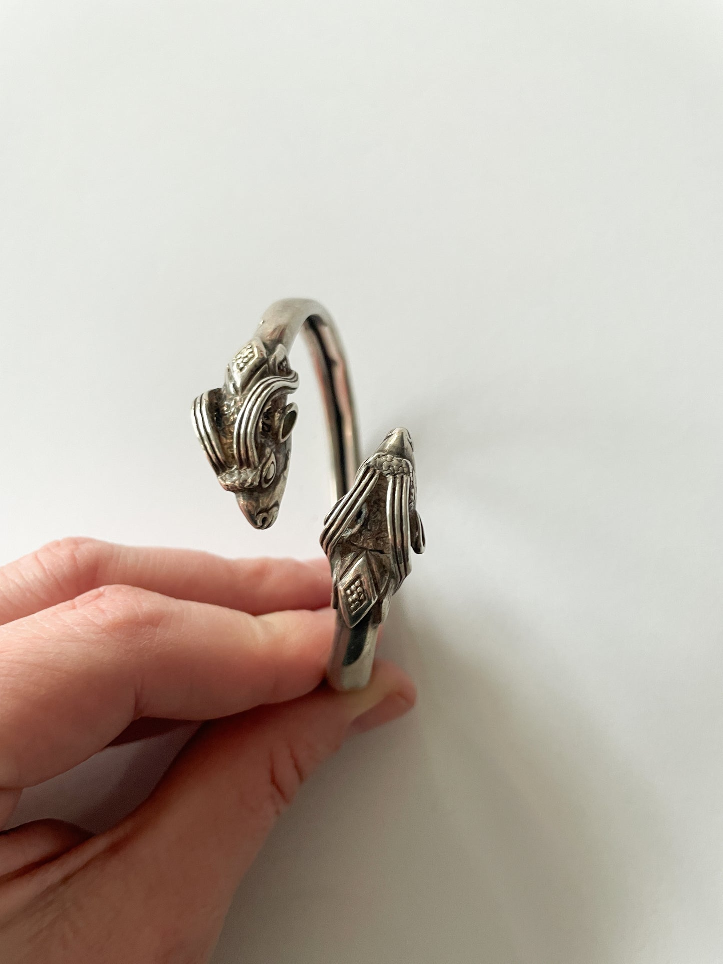 1960s Vintage Sterling Silver Double Ram Heads Aries Cuff Bracelet