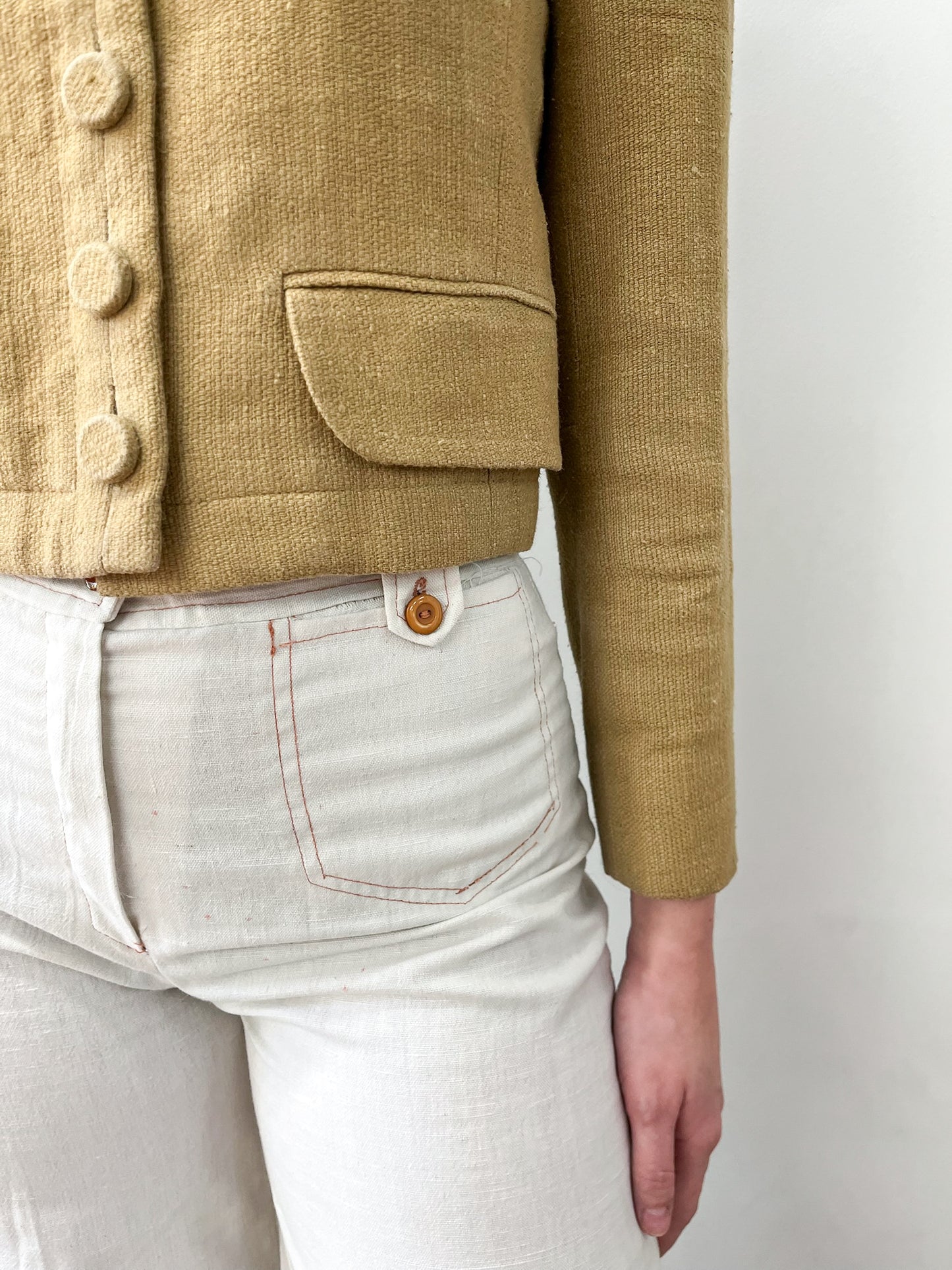 2000s Y2K Designer Chloé Made in France Crop Linen & Silk Blazer 2007 Spring