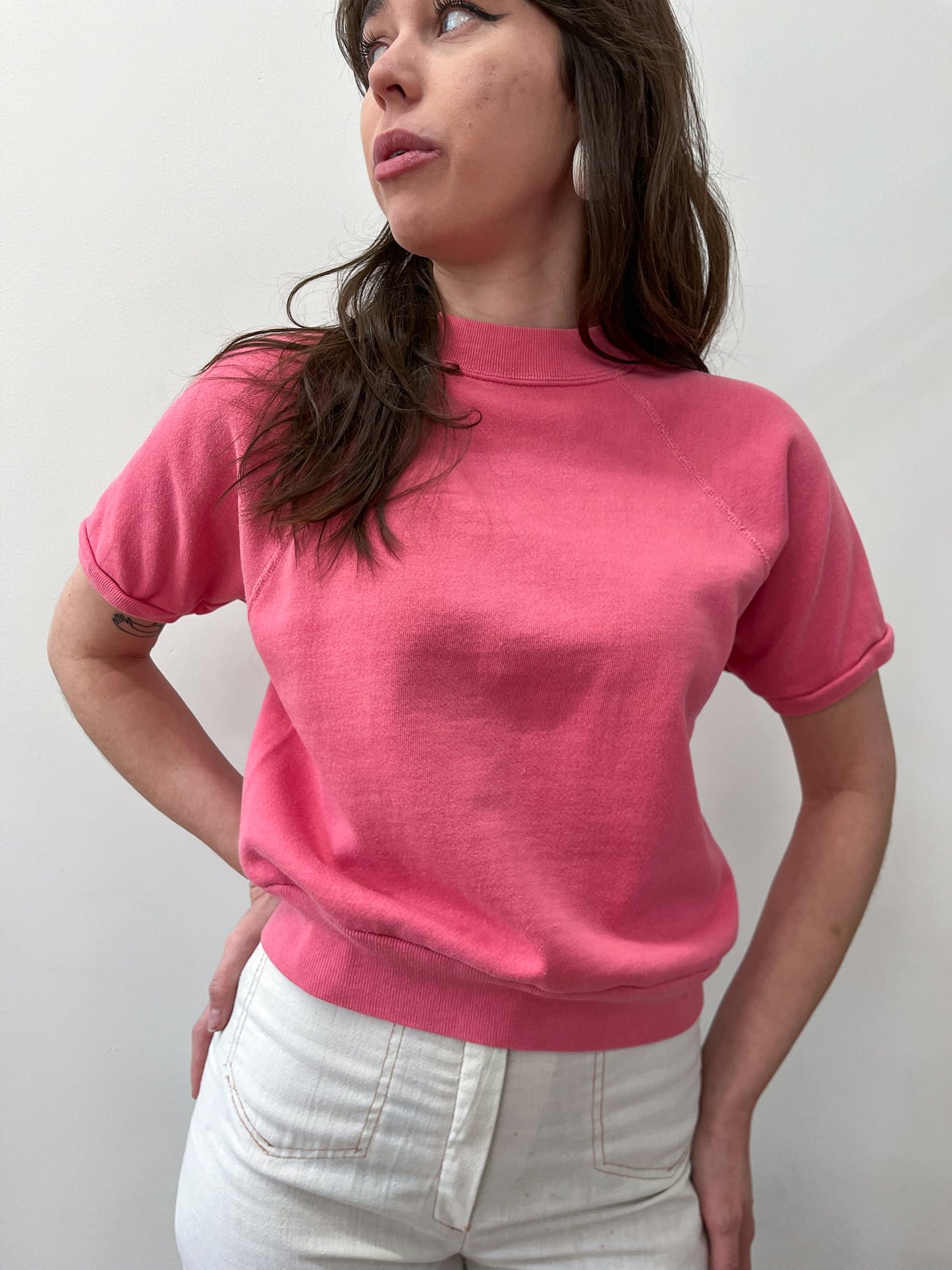 1970s Vintage Bright Bubblegum Pink Short Sleeve Raglan Crewneck
