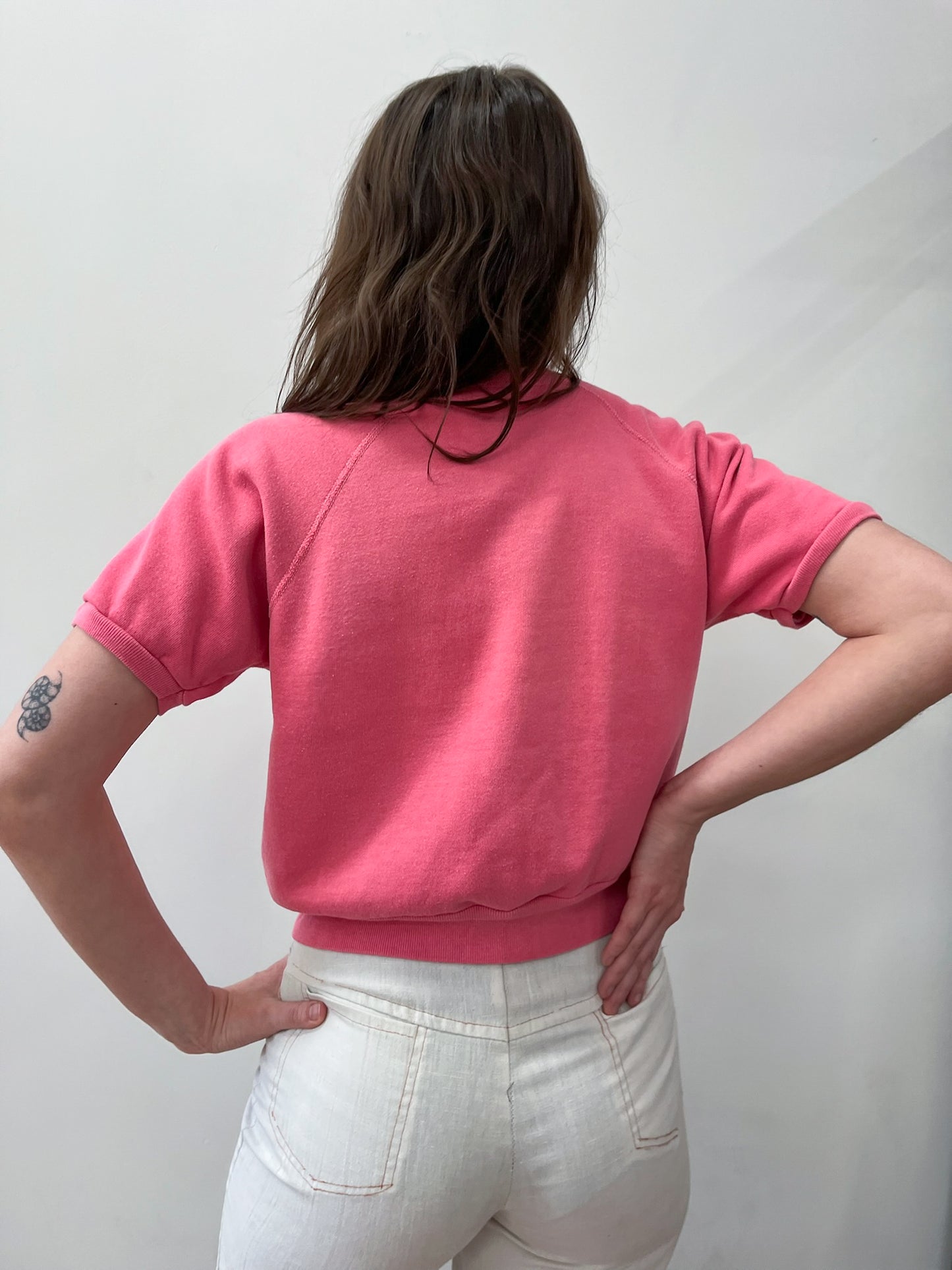 1970s Vintage Bright Bubblegum Pink Short Sleeve Raglan Crewneck