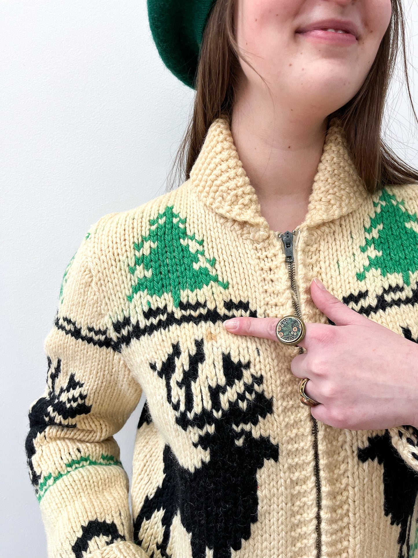 1950s Vintage Elk in the Forest Cowichan Zip Up Sweater