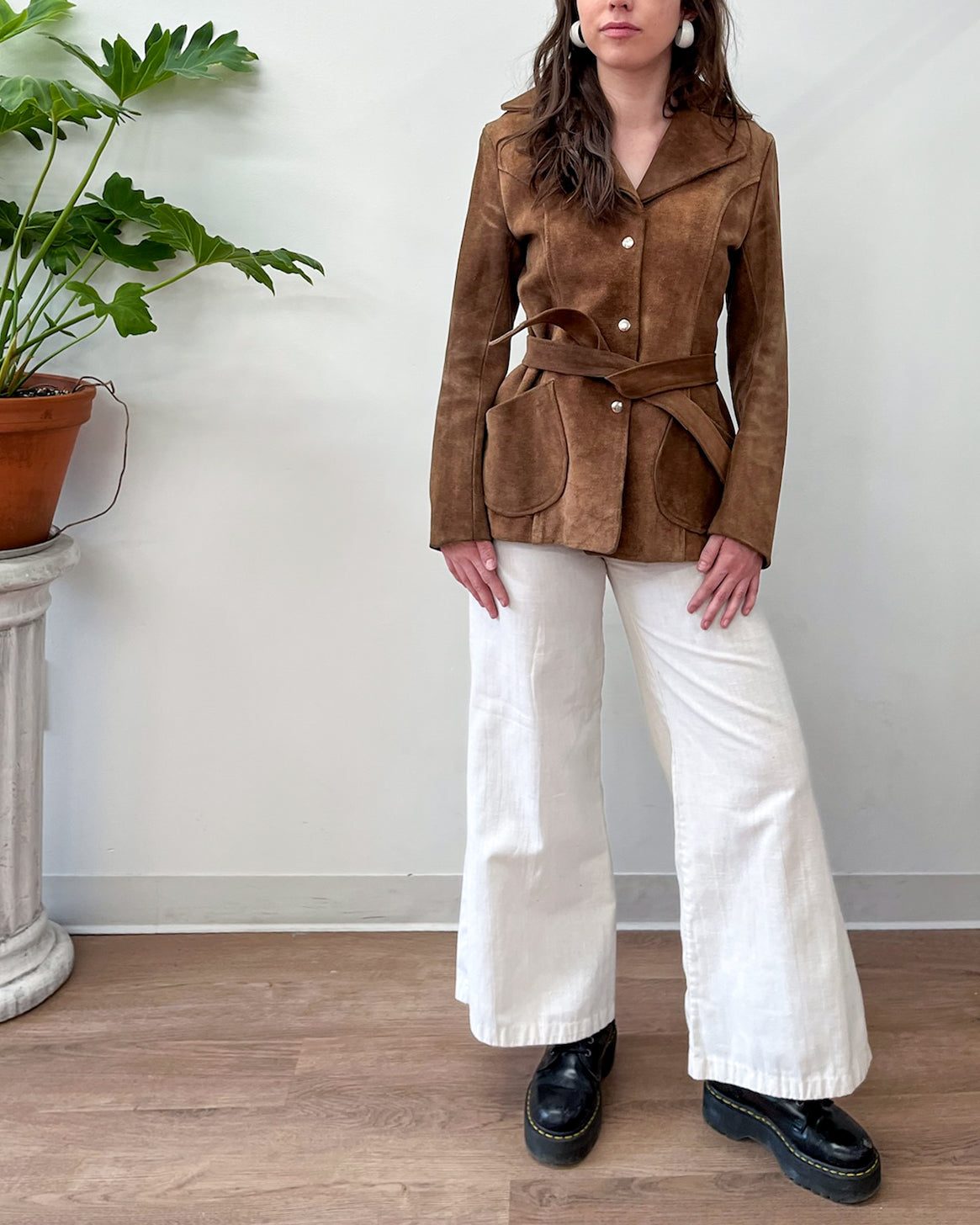 1970s Vintage Brown Suede Leather Snap Jacket with Belt – The