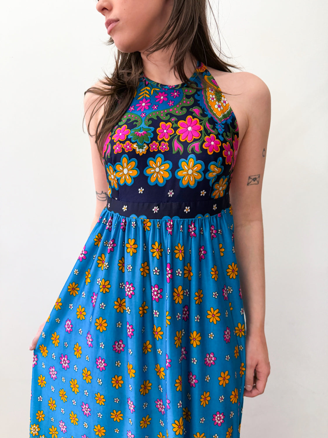 1970s Vintage Flower Power Backless Halter Maxi Dress The Getup Vintage 1970s Vintage Flower Power Backless Halter Maxi Dress The Getup Vintage