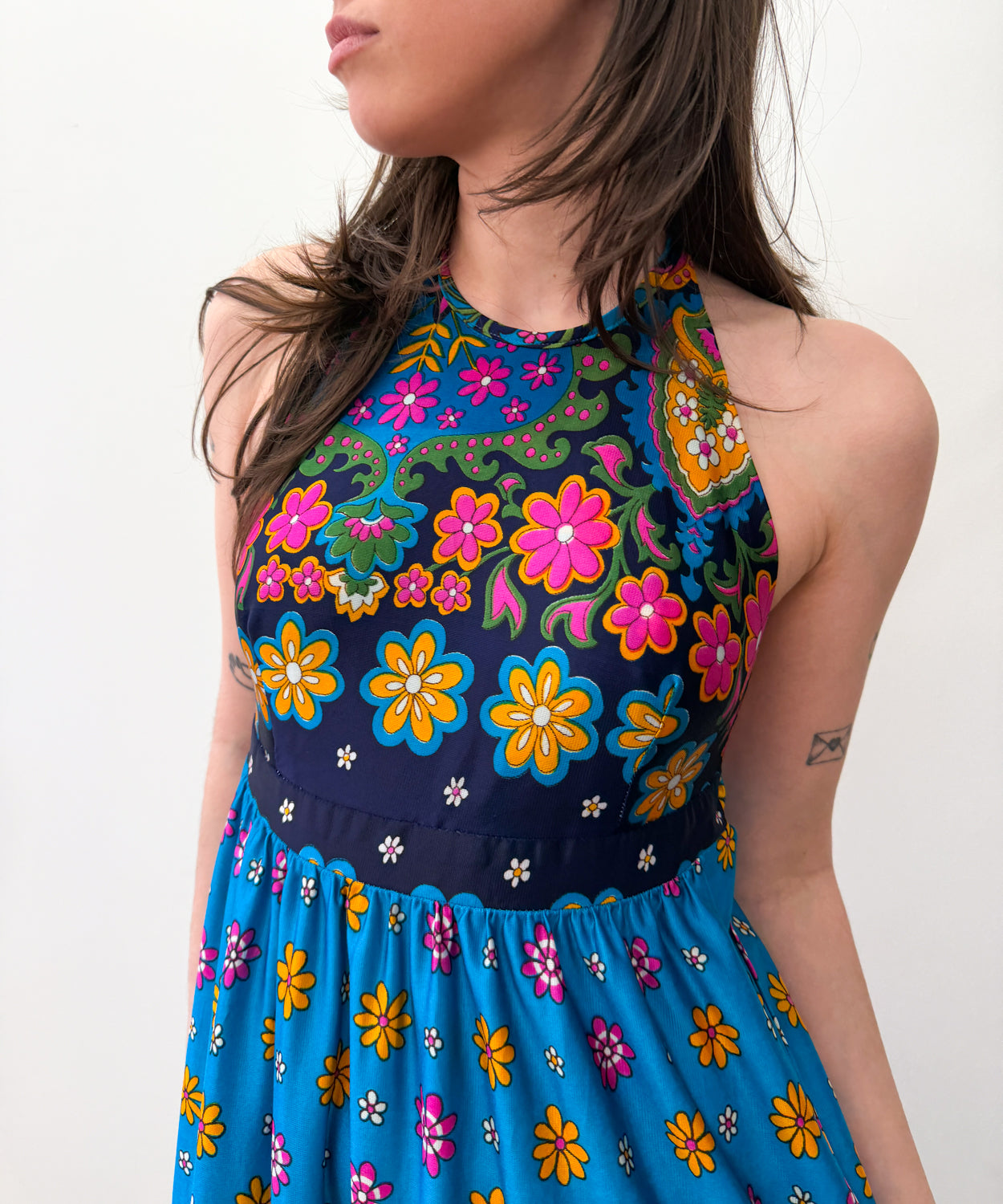 1970s Vintage Flower Power Backless Halter Maxi Dress – The Getup Vintage