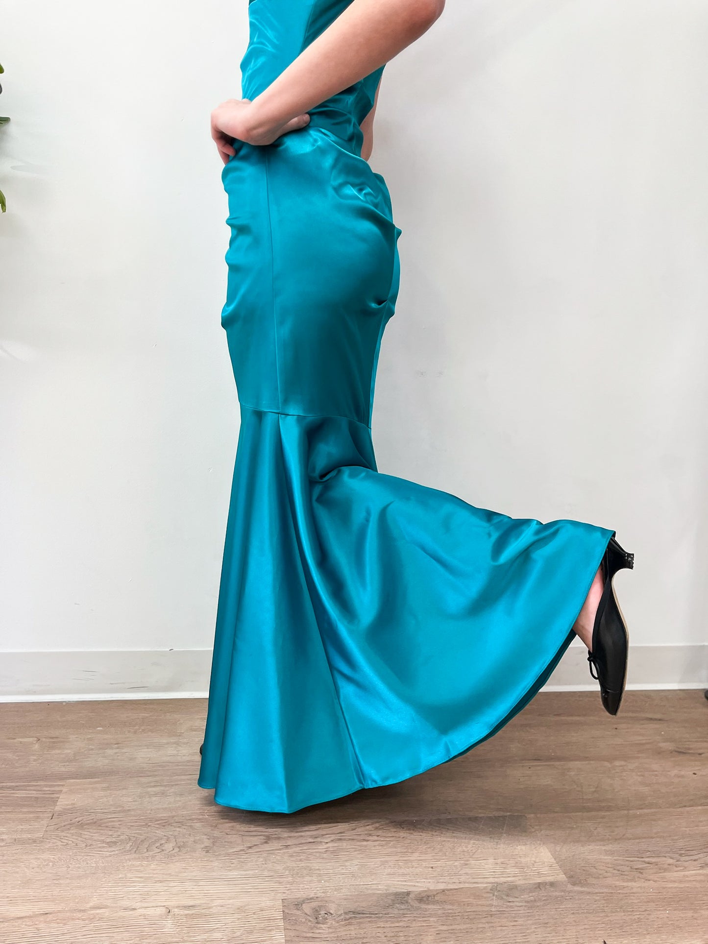 2000s Y2K Vintage Teal Mermaid Hem Prom Formal Party Gown Dress