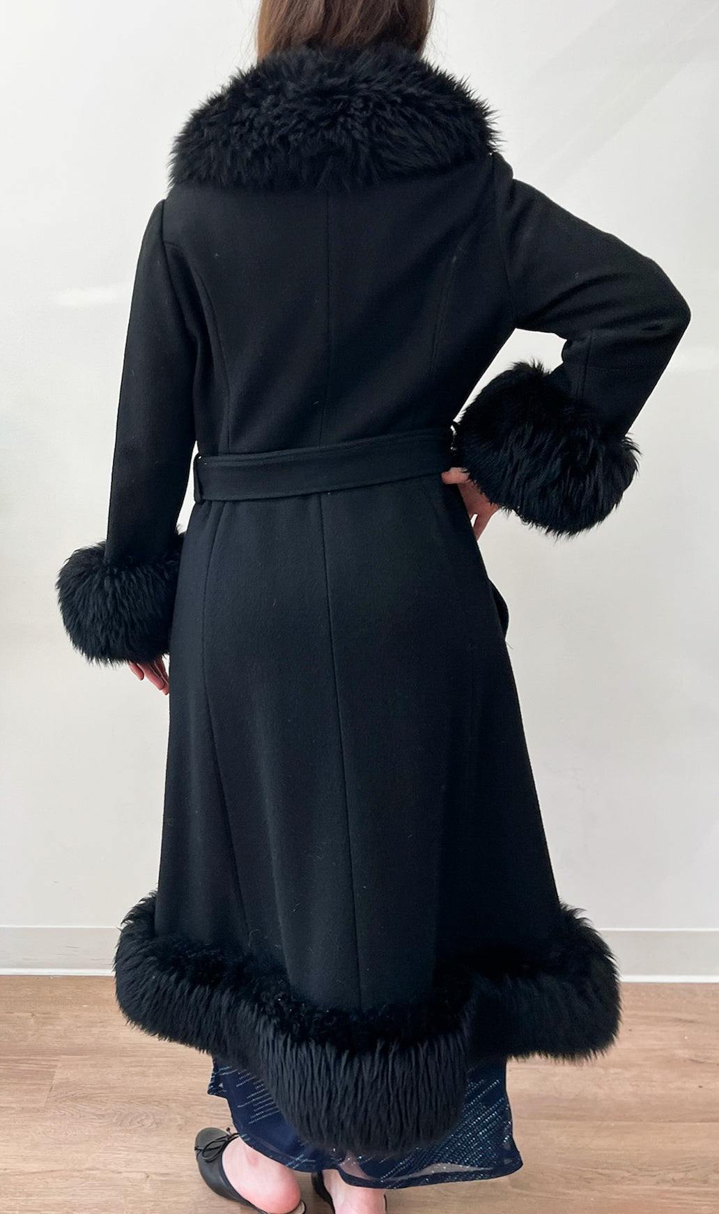 1950s Vintage Black Femme Fatale Winter Coat