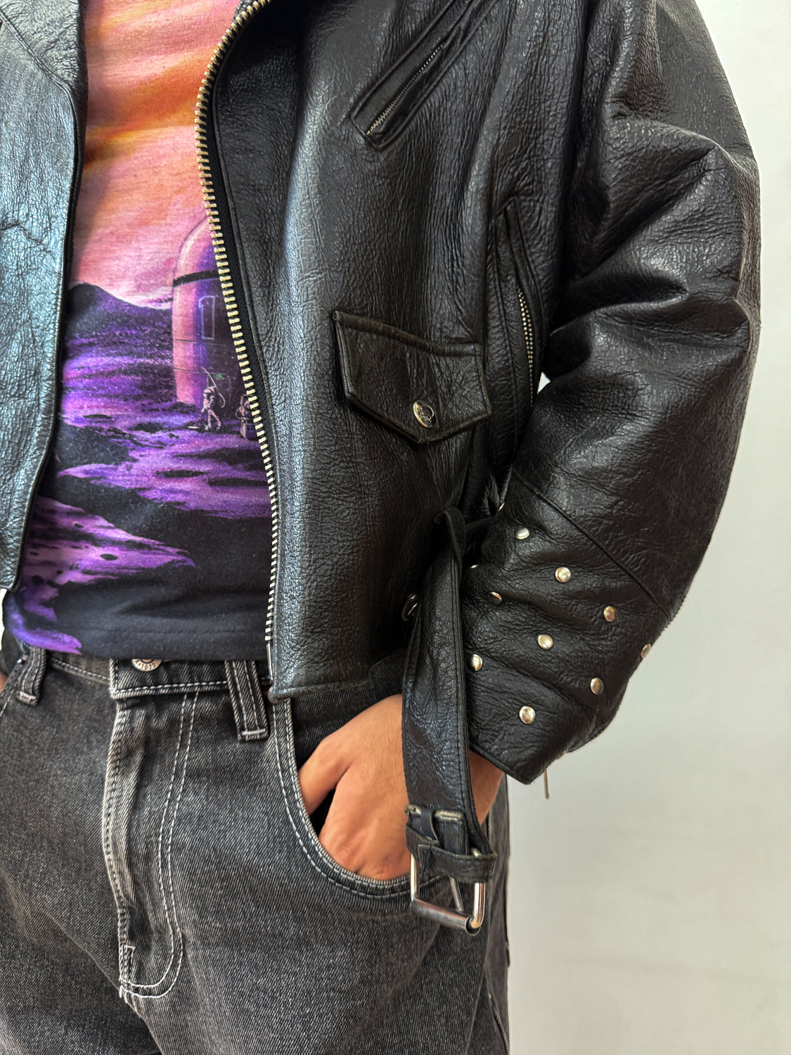 1990s Vintage Fox Run Black Studded Leather Motorcycle Jacket