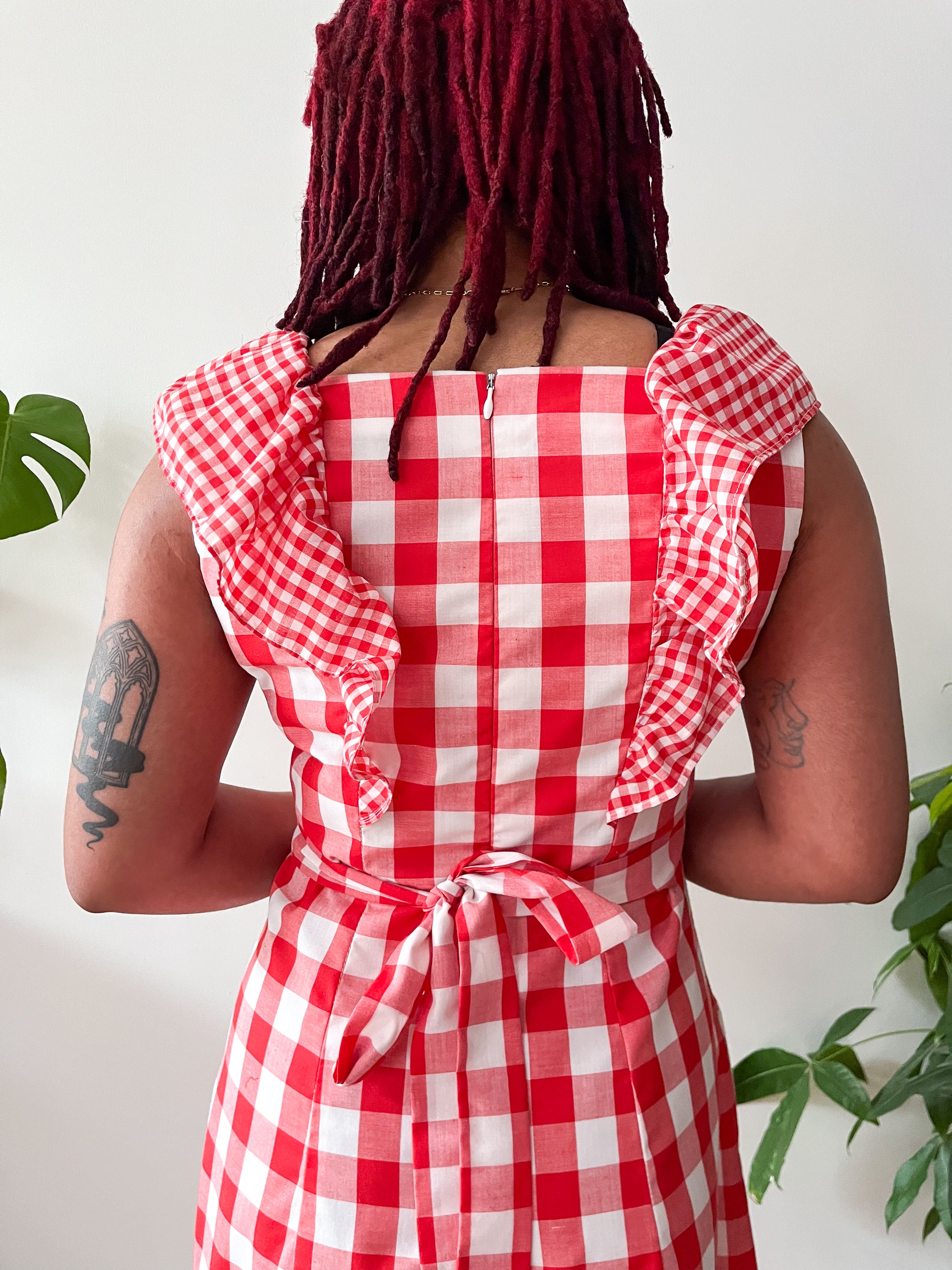 1970s Vintage Red Gingham Ruffle Sleeveless Dress with Big Pockets 1970s Vintage Red Gingham Ruffle Sleeveless Dress with Big Pockets