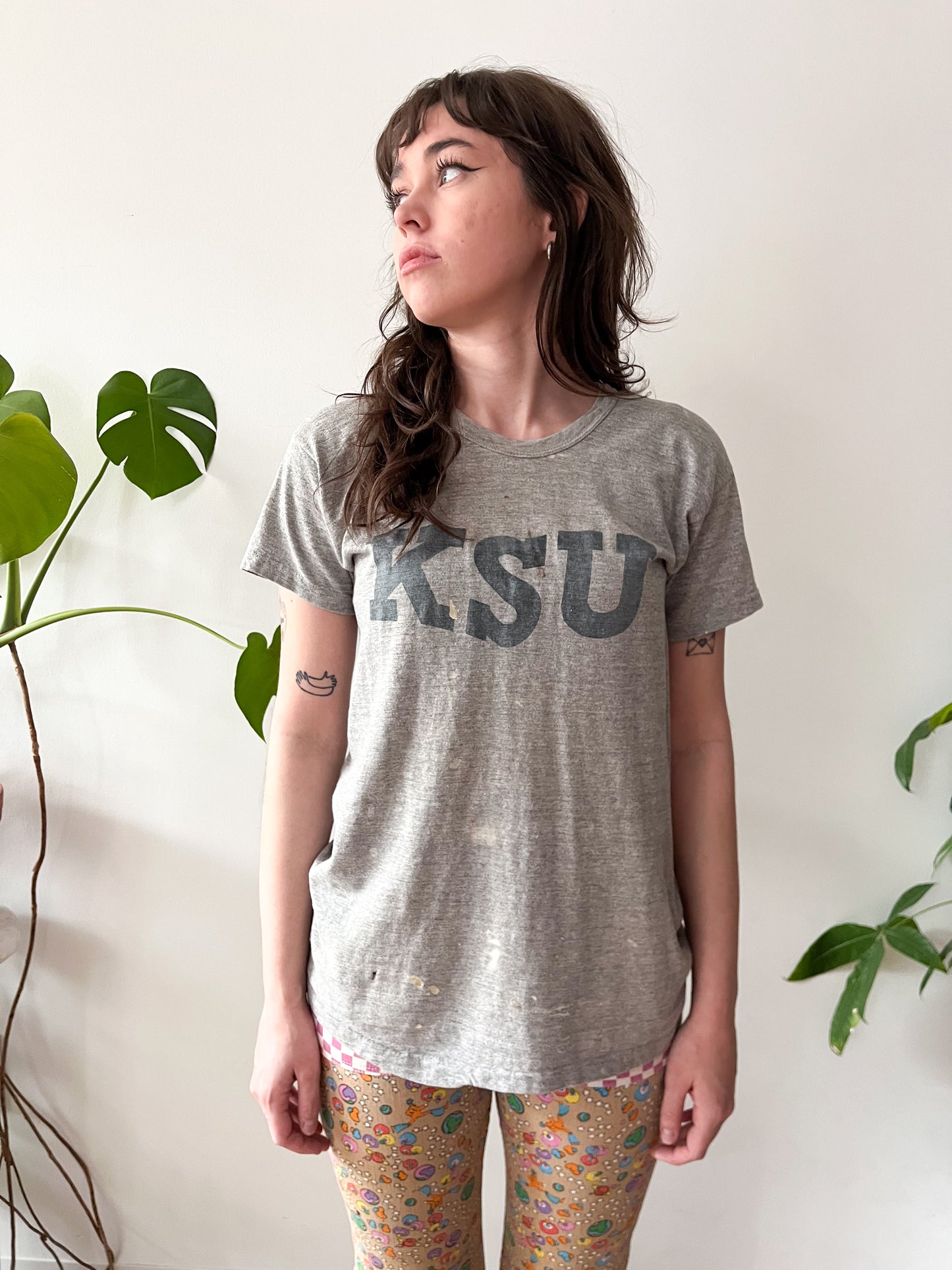 1960s Vintage Kent State University Super Thrashed Atheletic Collegiate Tee Shirt