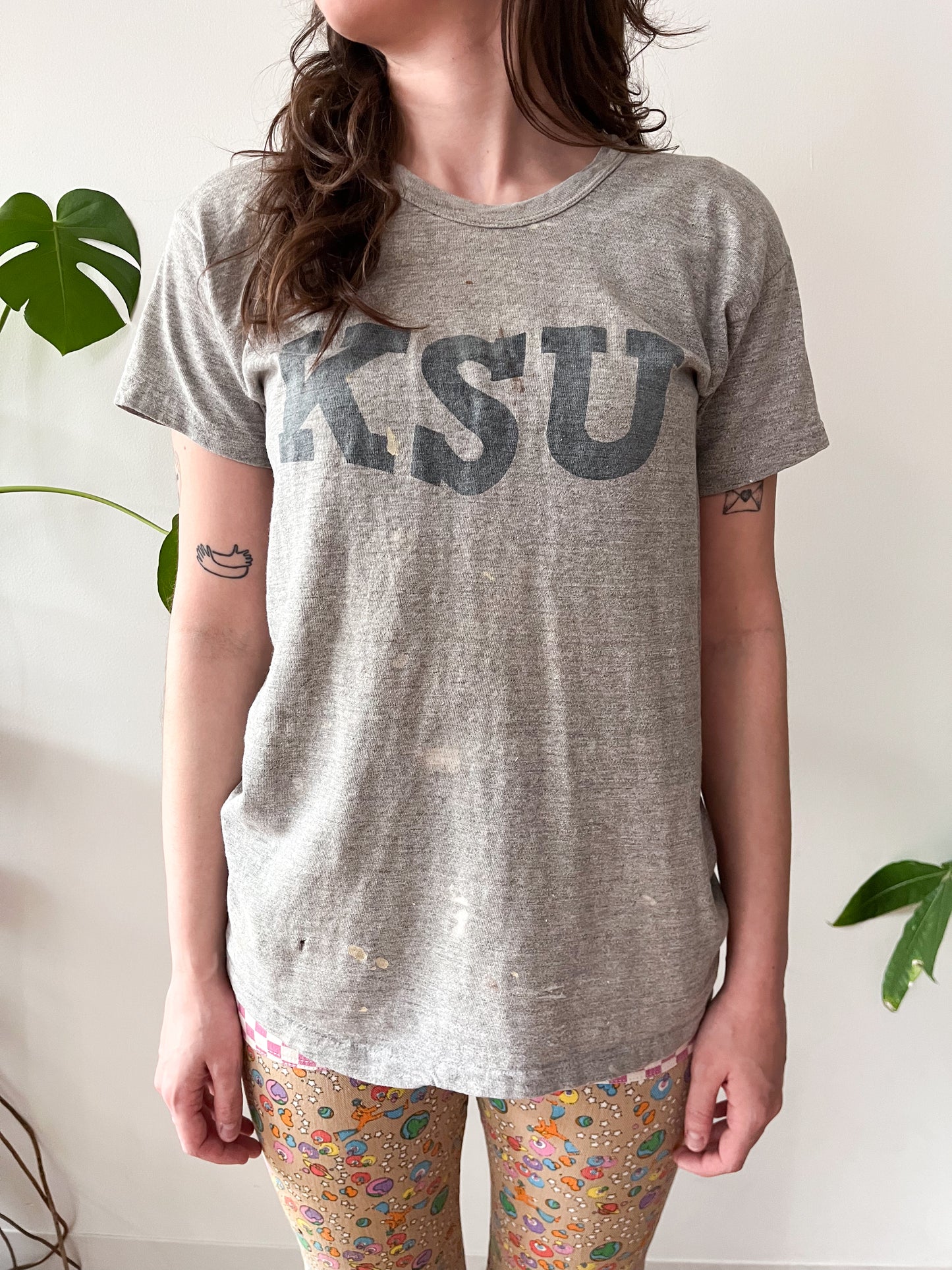 1960s Vintage Kent State University Super Thrashed Atheletic Collegiate Tee Shirt
