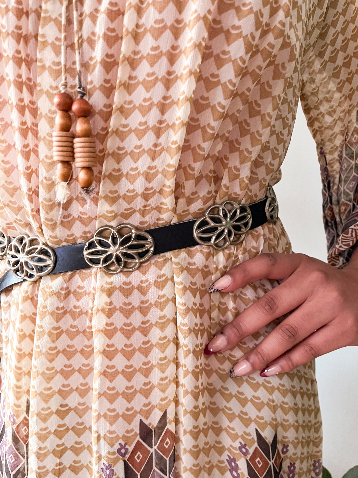 1970s Vintage Old Pawn Navajo Sandcast Leather Concho Belt