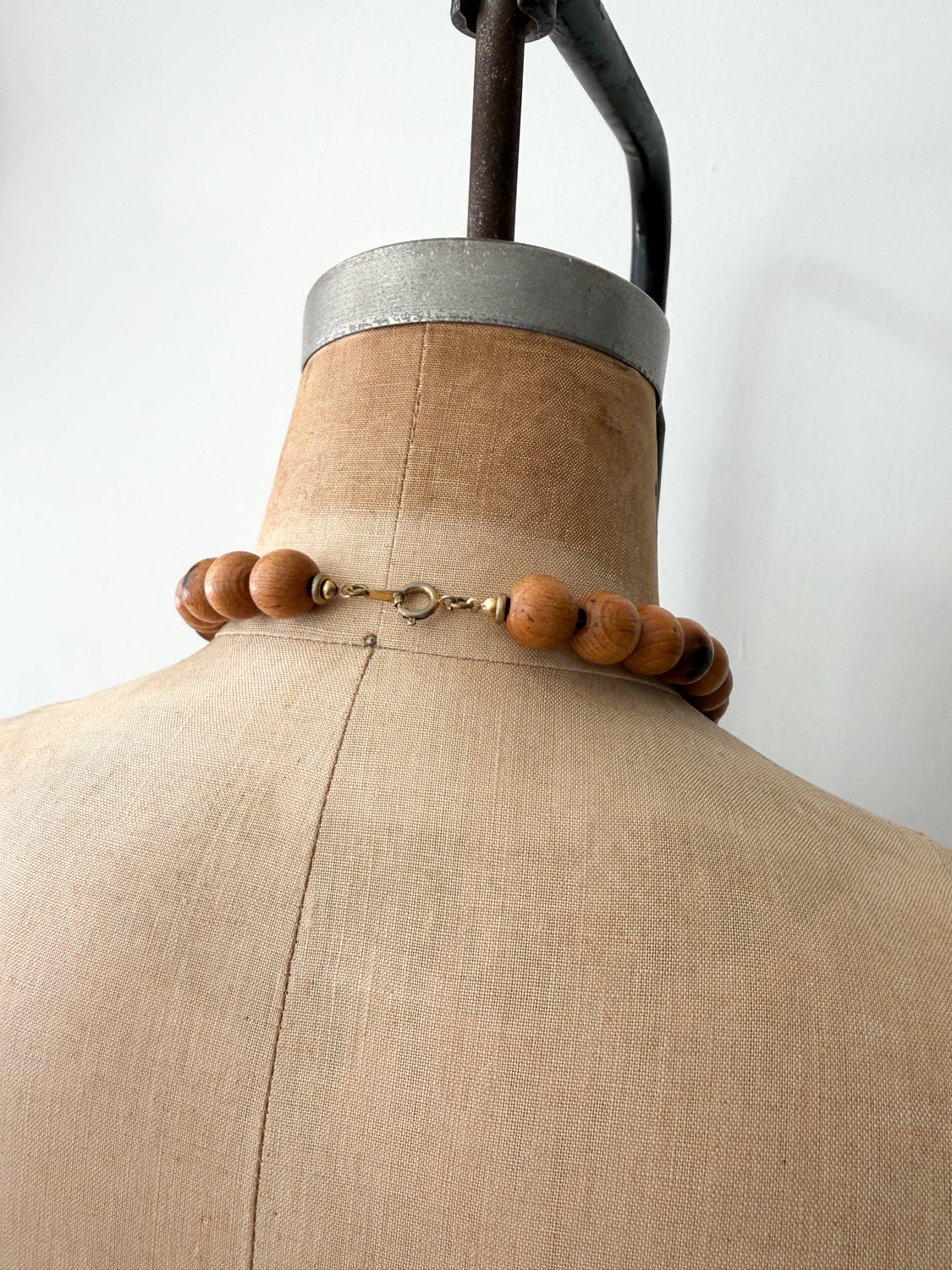 1970s Vintage Wooden Beaded Necklace