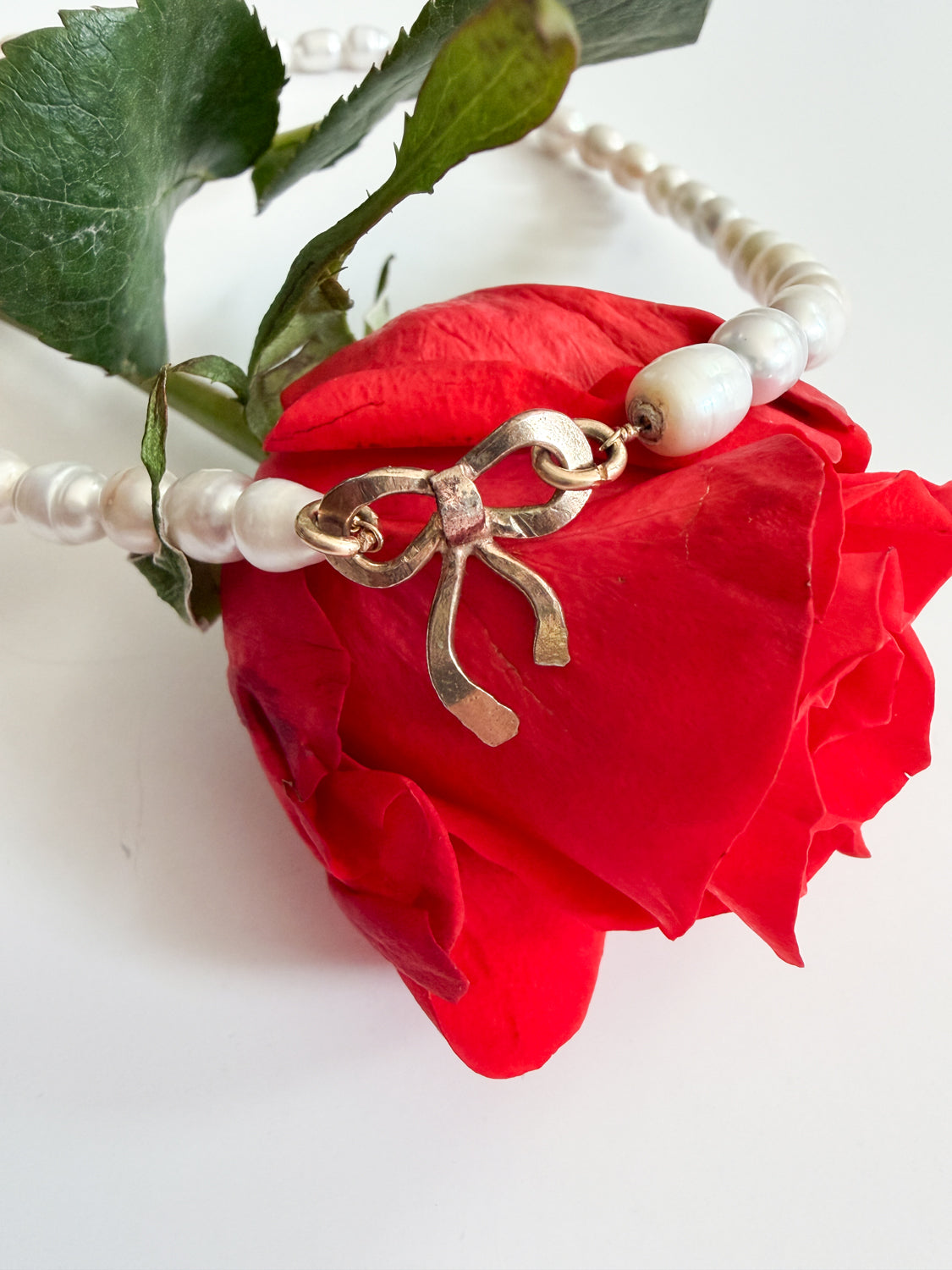 Golden Bow + Freshwater Pearl Choker | Trinity Barbara