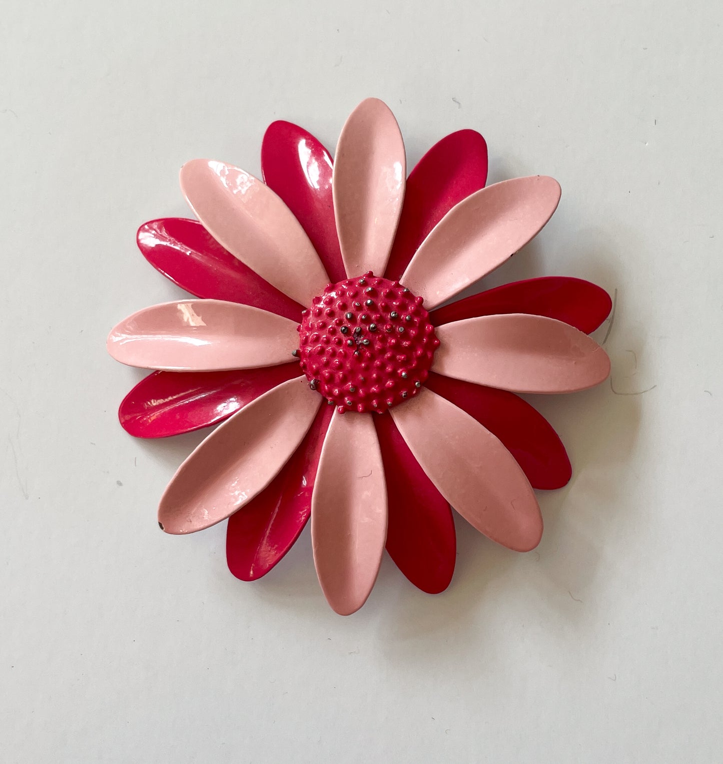 1970s Mod Two Tone Pink Daisy Enamel Flower Pinback Brooch