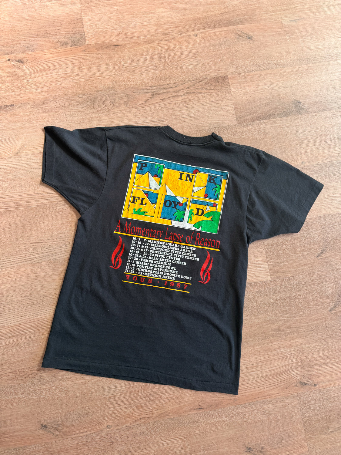 1980s Pink Floyd Momentary Lapse of Reason Concert Tour Tee 1987
