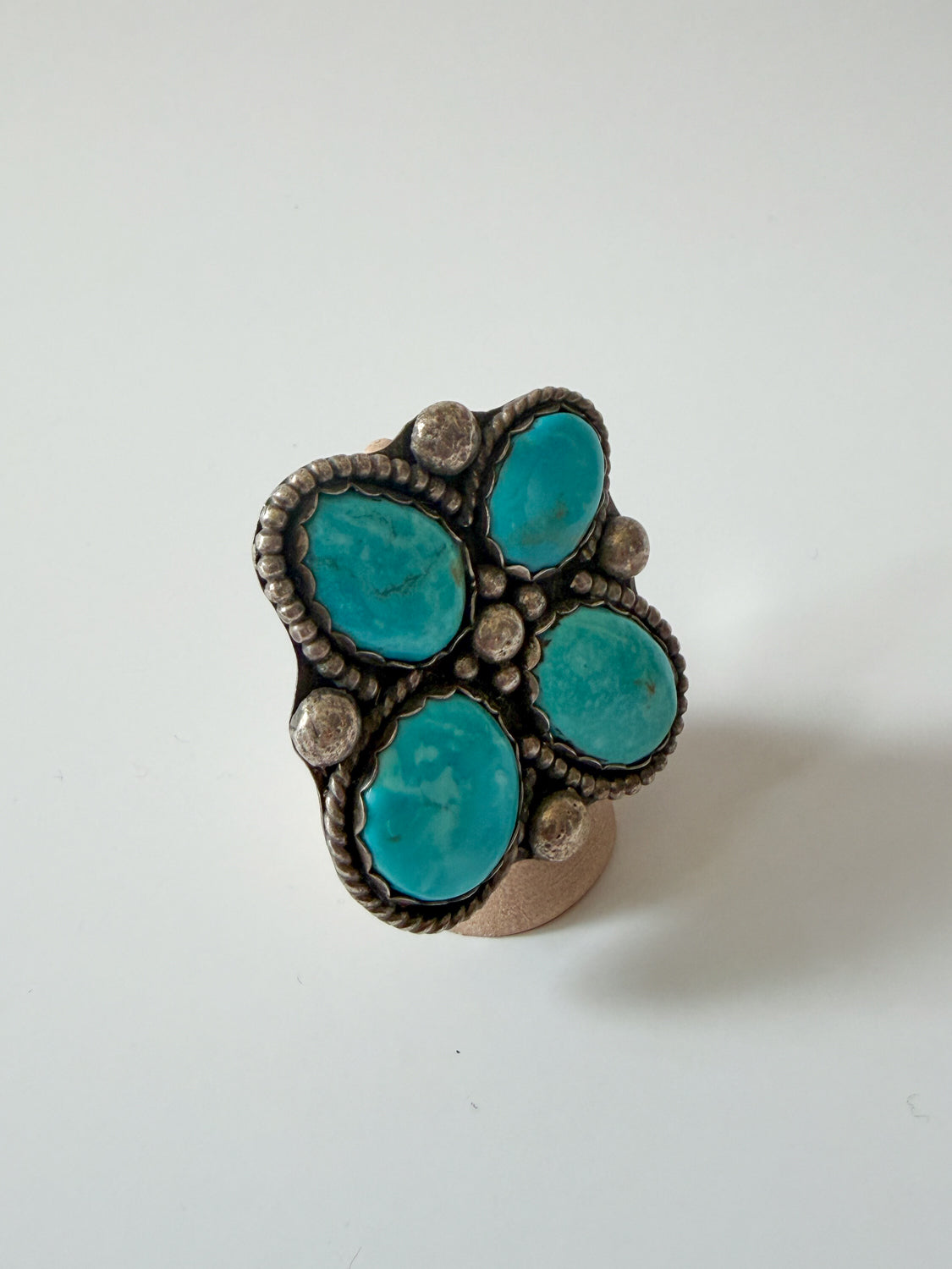 1970s Vintage Signed Kingman Turquoise 4 Stone Cluster Native Made Ring