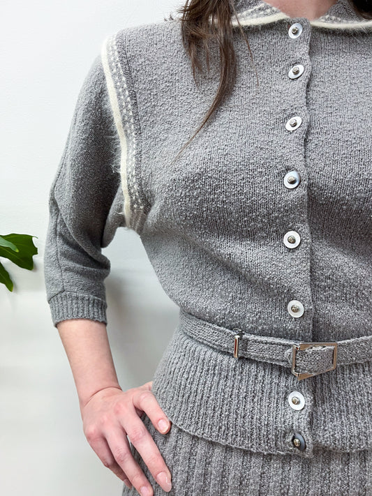 1940's Vintage Gray Wool Knit Set with Fur Trim and Belt