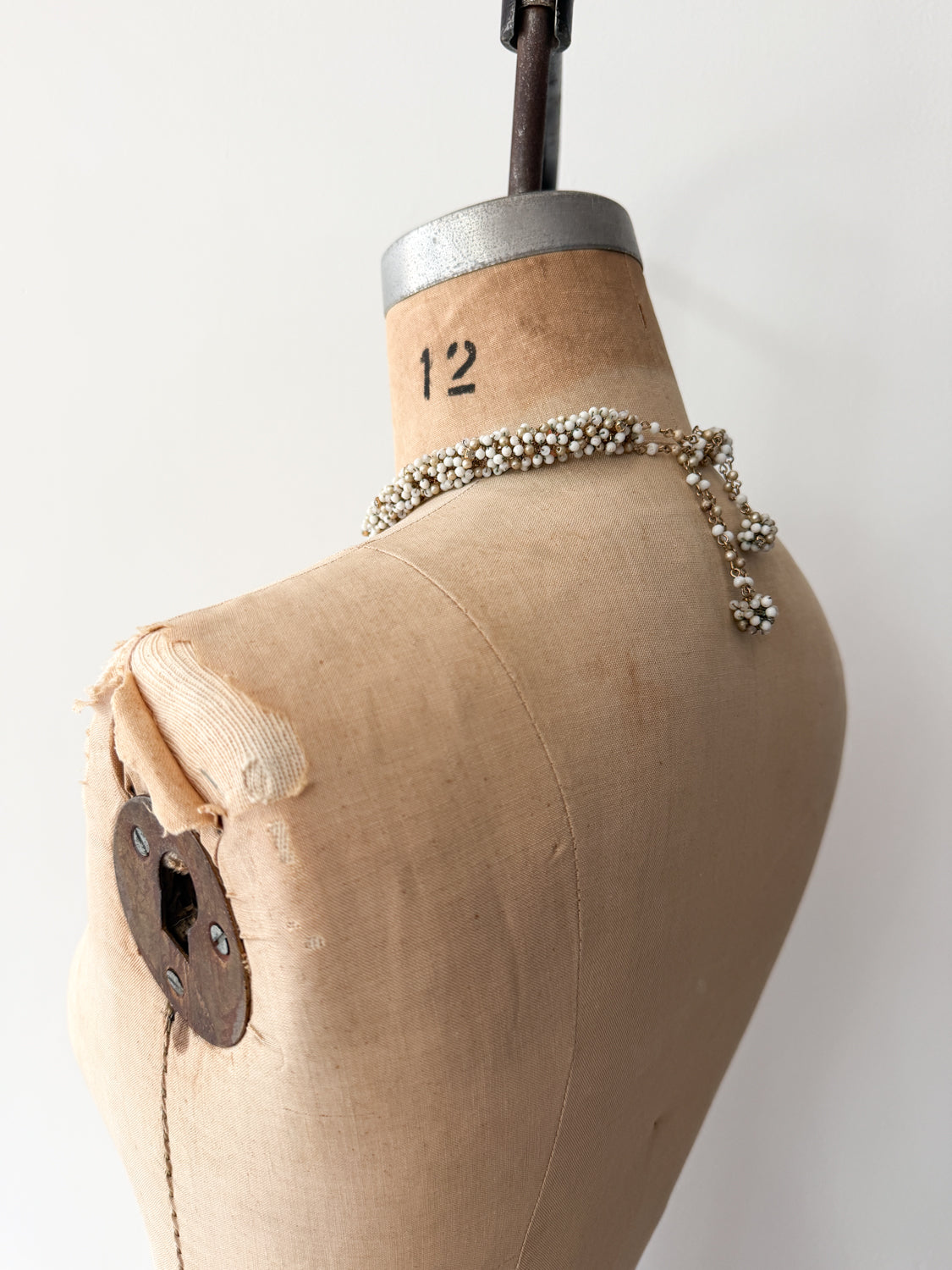 1950s Vintage Woven White and Bronze Beaded Choker