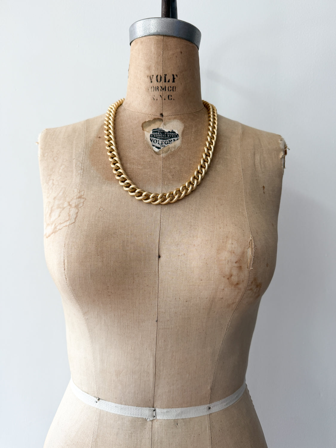 1980s Vintage Gold-Toned Big Chunky Chain Necklace