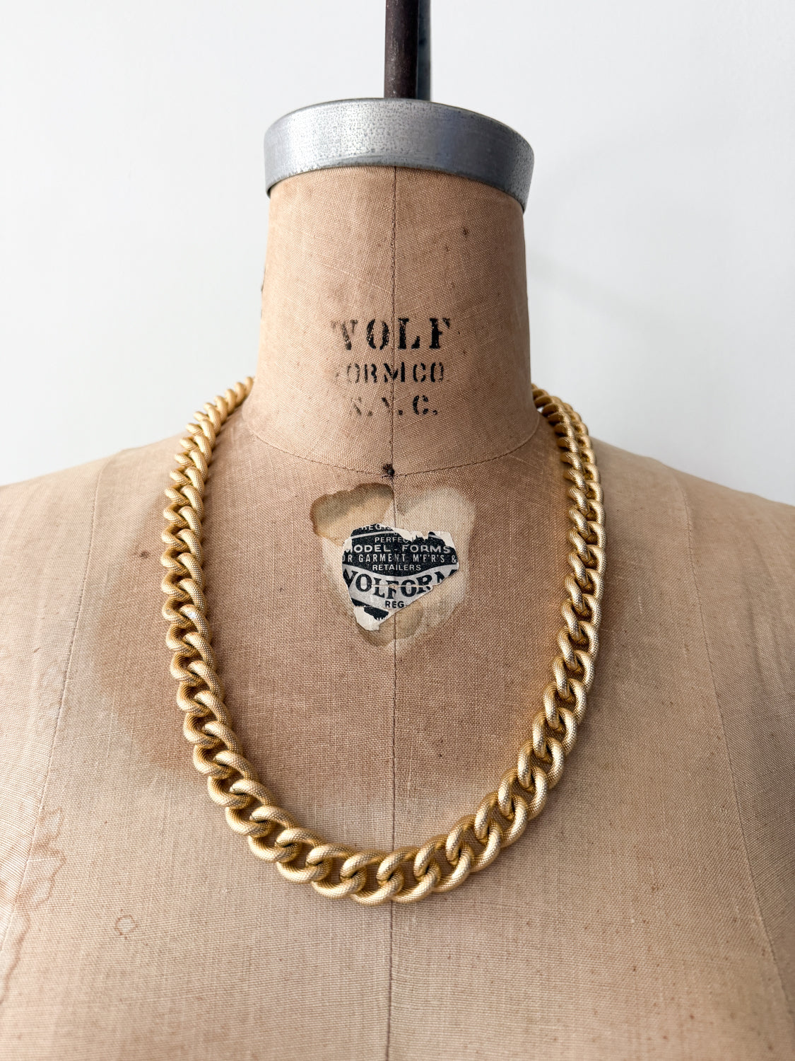 1980s Vintage Gold-Toned Big Chunky Chain Necklace