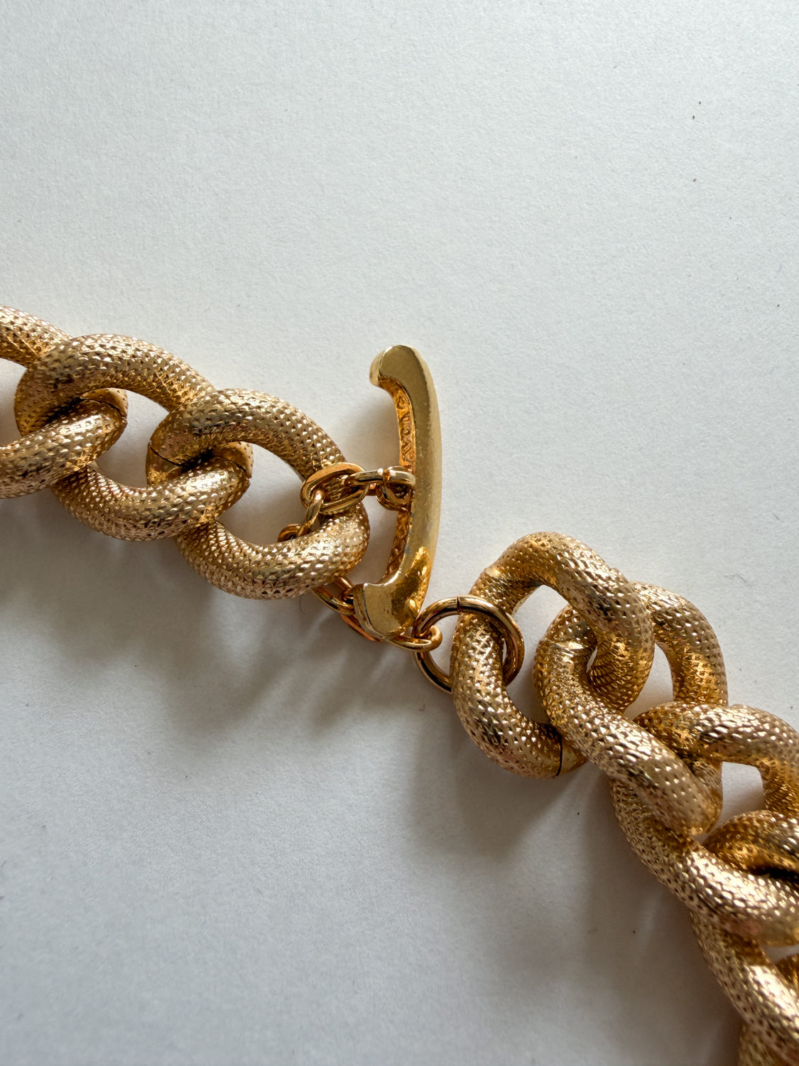 1980s Vintage Gold-Toned Big Chunky Chain Necklace