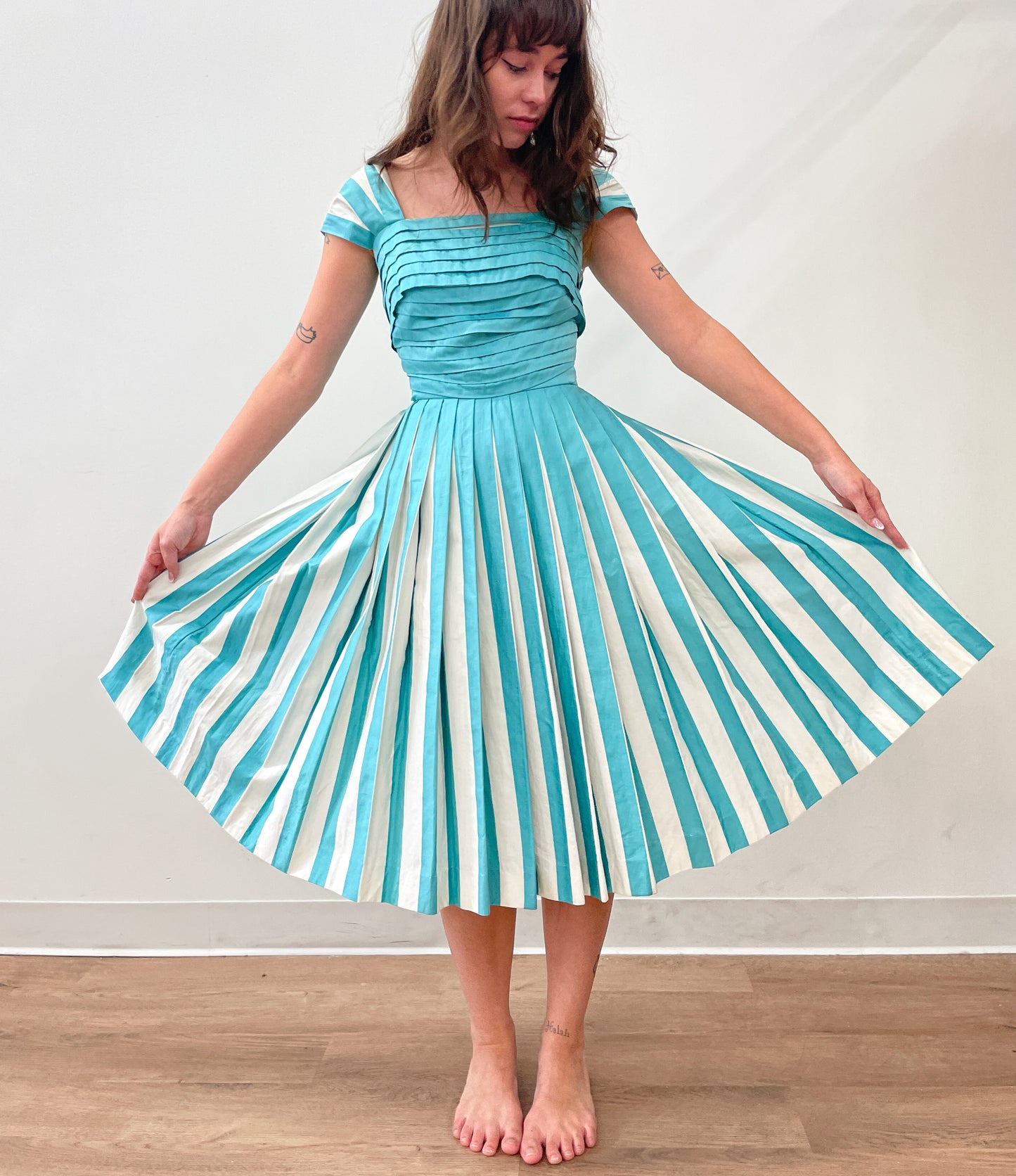 1950s Vintage Teal and White New Look Party Dress