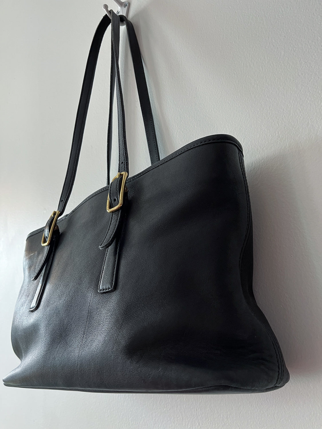 Y2K 2000s COACH 9813 Legacy Medium West Market Tote Purse in Black