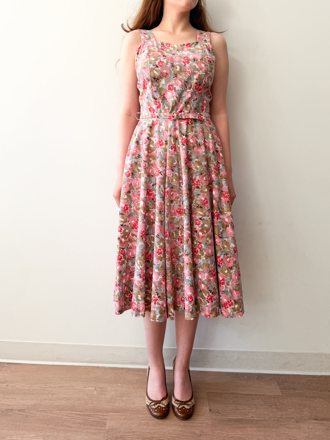 1950s Vintage Pink and Grey Floral Fit and Flare Cotton Sun Dress