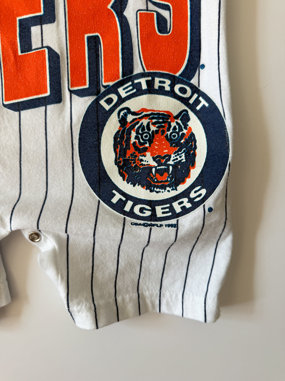 1990s Vintage Detroit Tigers Baseball Infant Baby Bodysuit