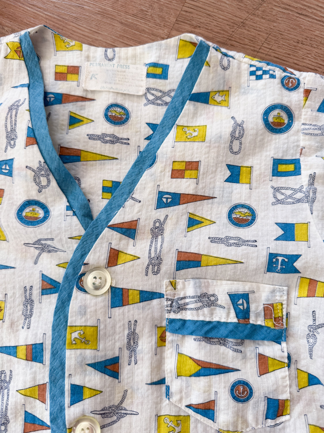 1960s Vintage Sailing Flags Novelty Print Kids Pajama Set