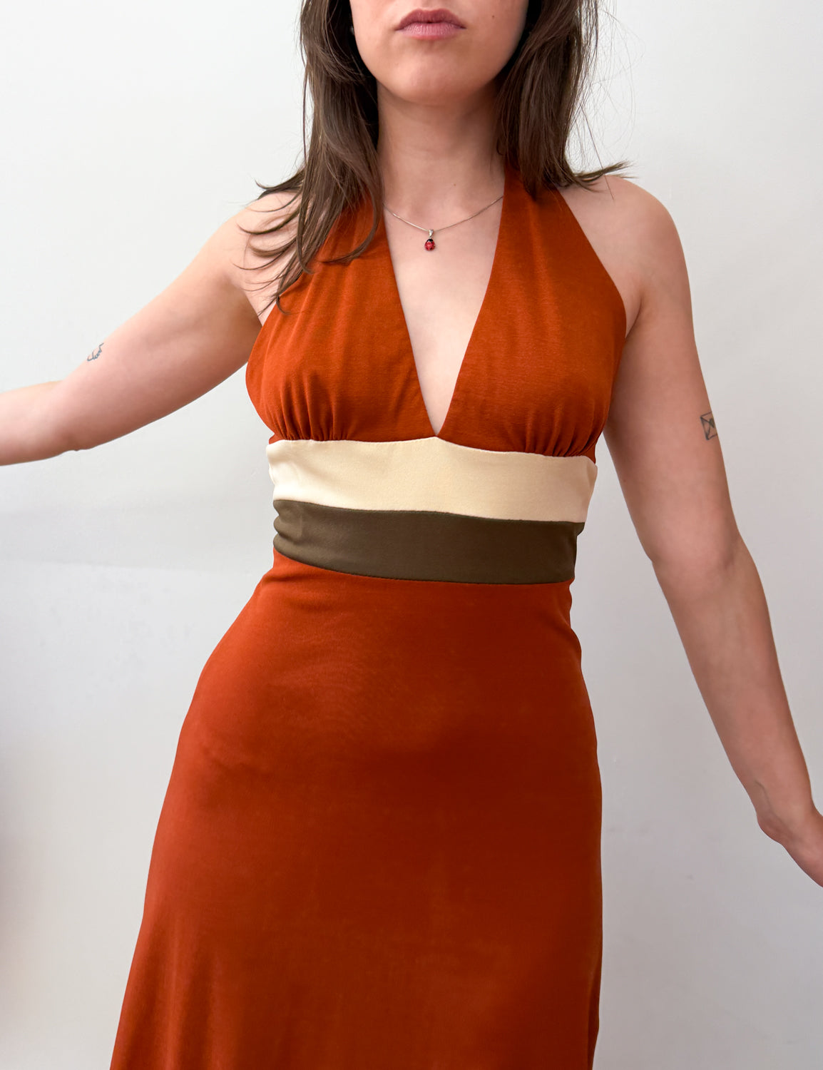 1970s halter dress Orange Retro Women's Cocktail Dress, Vintage Geometric Groovy 70s 60s Summer Sleeveless Mini Cute Handmade Designer White base this Retro Stage 1970s boho halter floral belted backless dress turns floral detail into the main attraction 70s Retro Women's Halter Cocktail