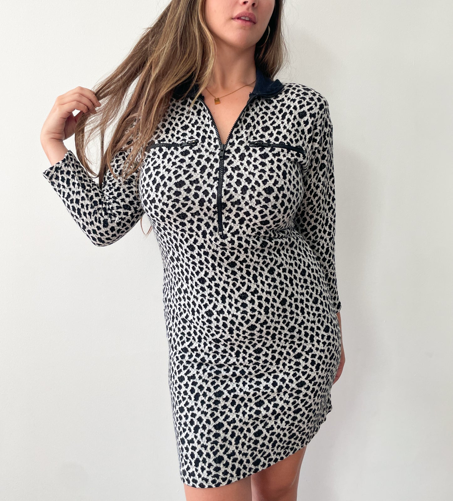1990s Vintage Black & White Knit Spotted Cat Animal Print Dress w Zippers