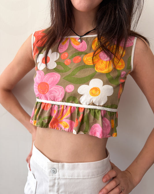 1970s Vintage Bright Floral Ruffled Crop Top