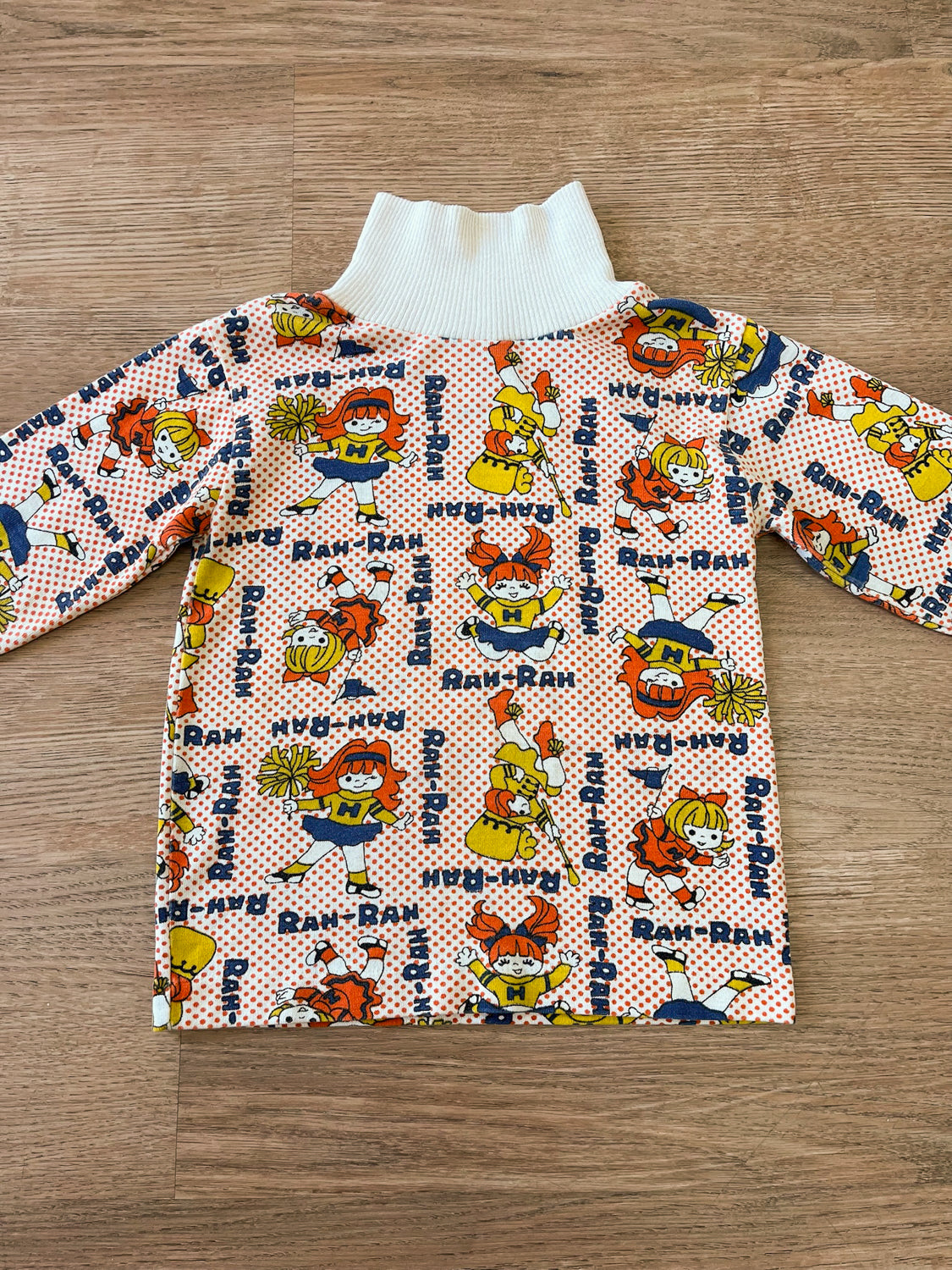 1970s Vintage Kids School Spirit Novelty Print Turtleneck