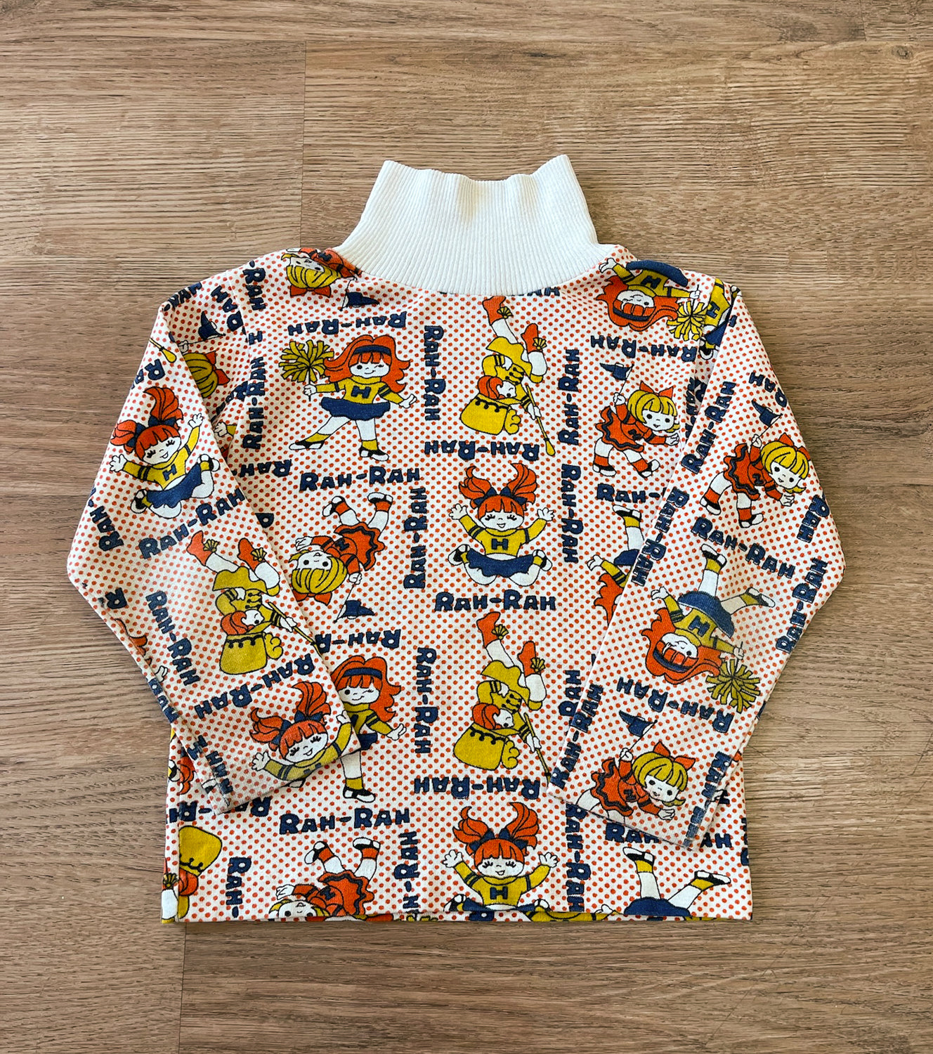 1970s Vintage Kids School Spirit Novelty Print Turtleneck