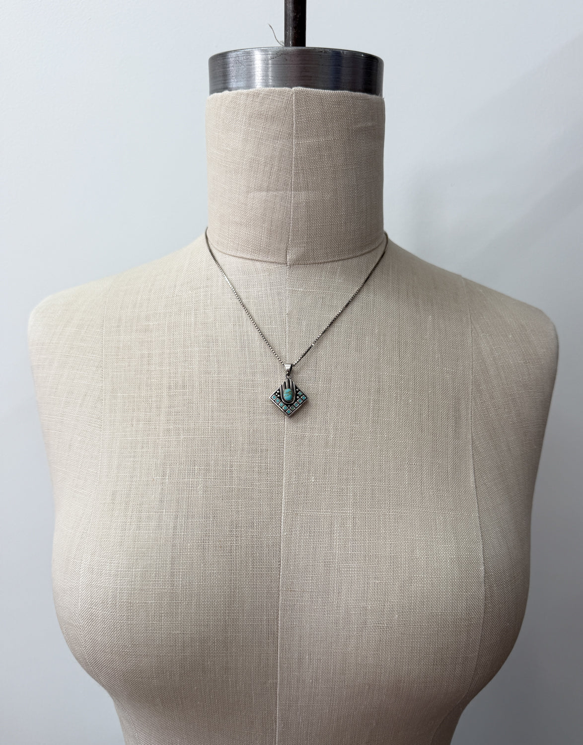 1980s Vintage Turquoise Diamond Shaped Inlay Hand Pendant Necklace