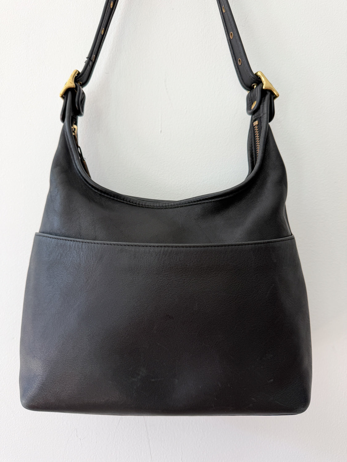 Y2K 2000s Vintage 9058 COACH Legacy Hobo Bag Authenticated