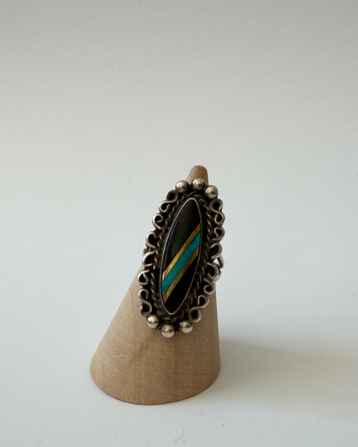 1990s Vintage Sterling Silver Onyx and Crushed Turquoise Ring