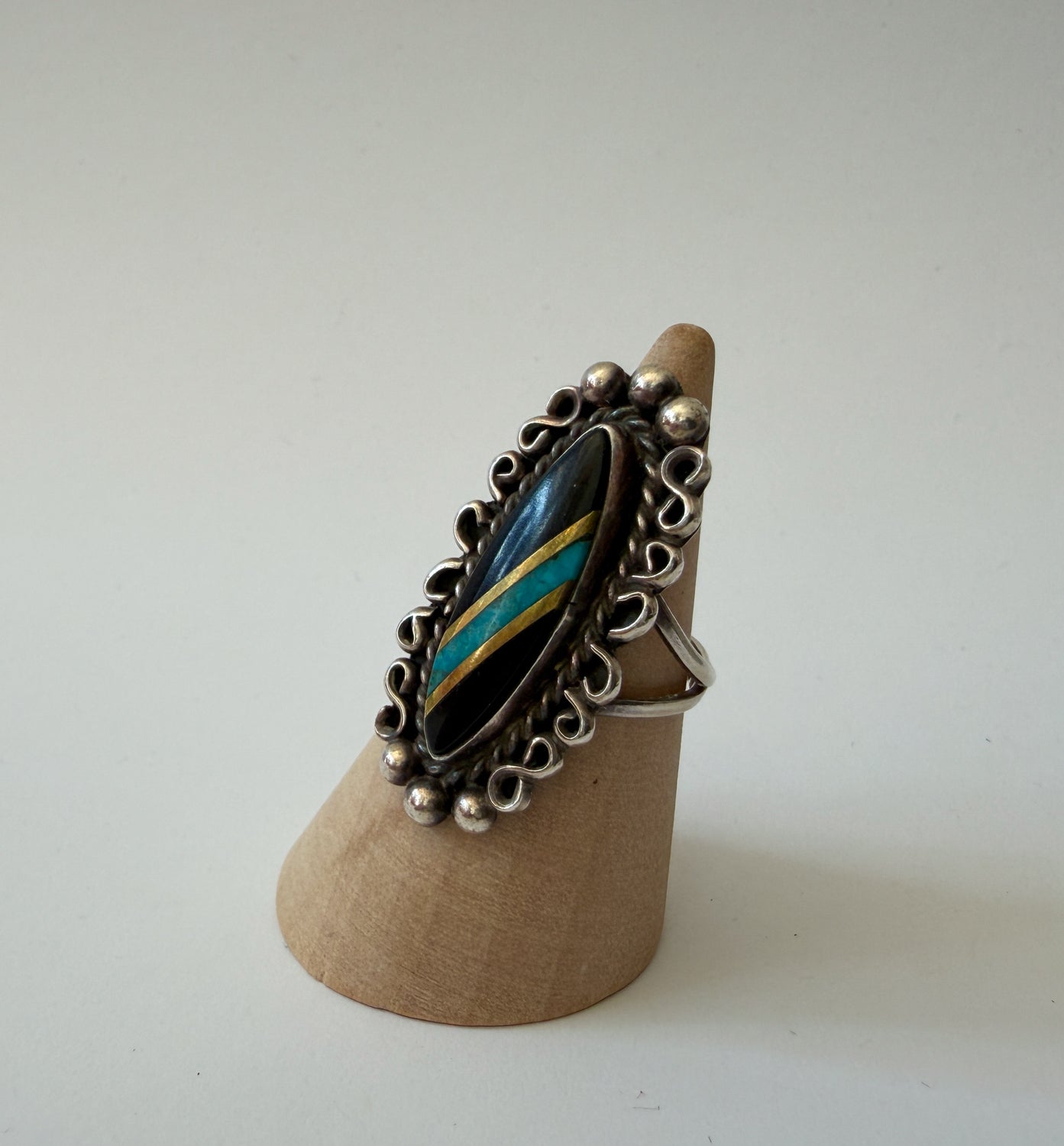 1990s Vintage Sterling Silver Onyx and Crushed Turquoise Ring