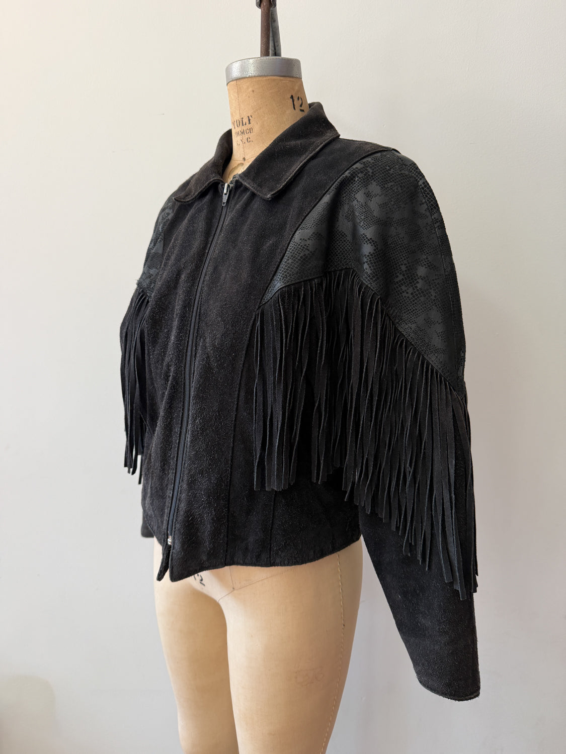 1980s Vintage Black Suede Leather Embossed Reptile Zip Up Fringe Jacket